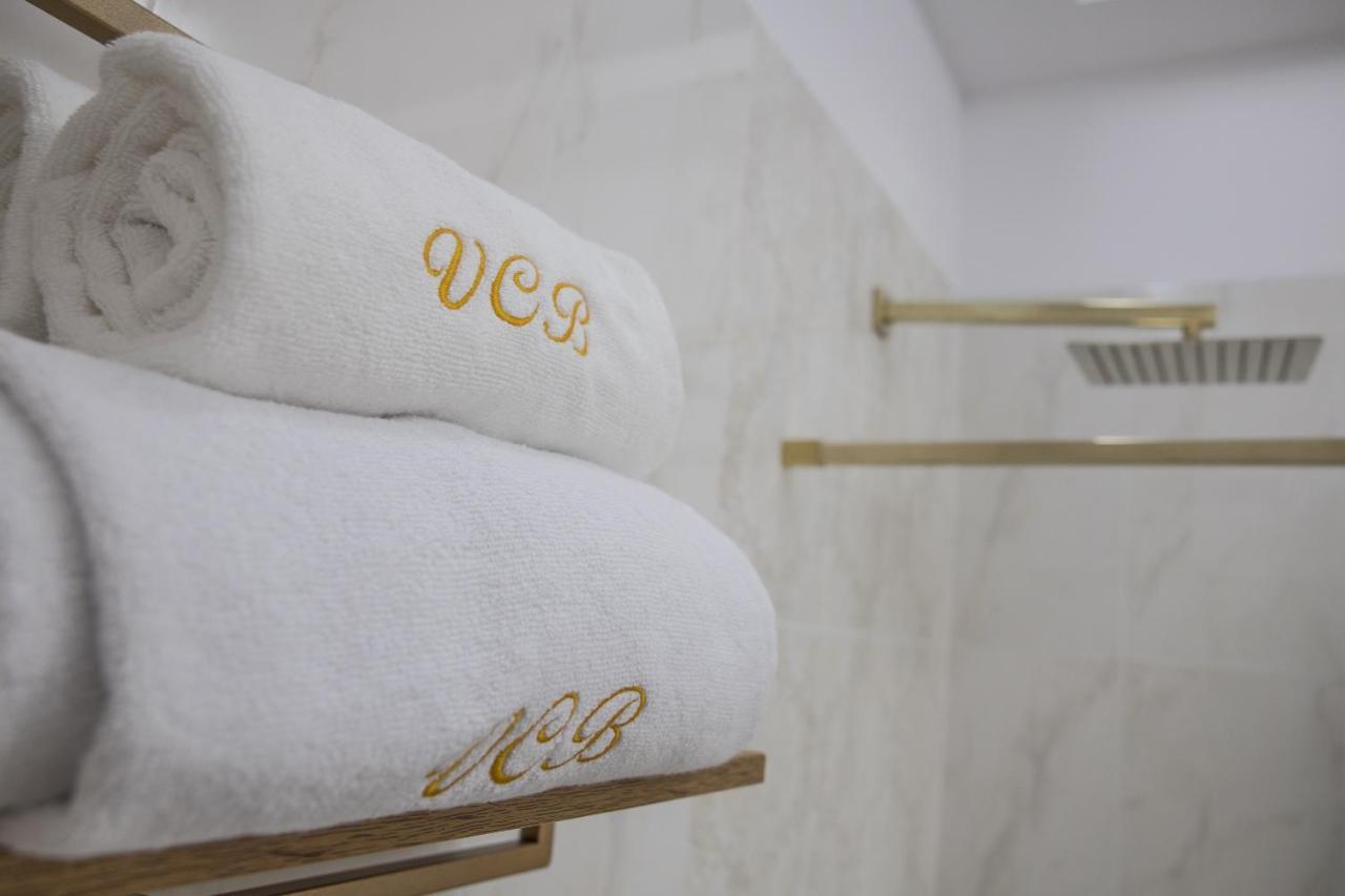 Hotel Vila Central Boutique Satu Mare Buitenkant foto